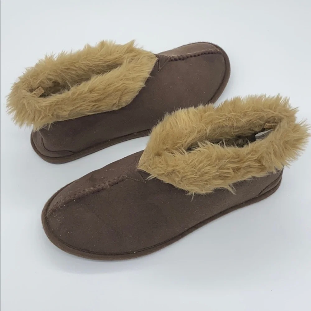 American Eagle Brown Faux Fur Lined Slippers Mens Size Medium